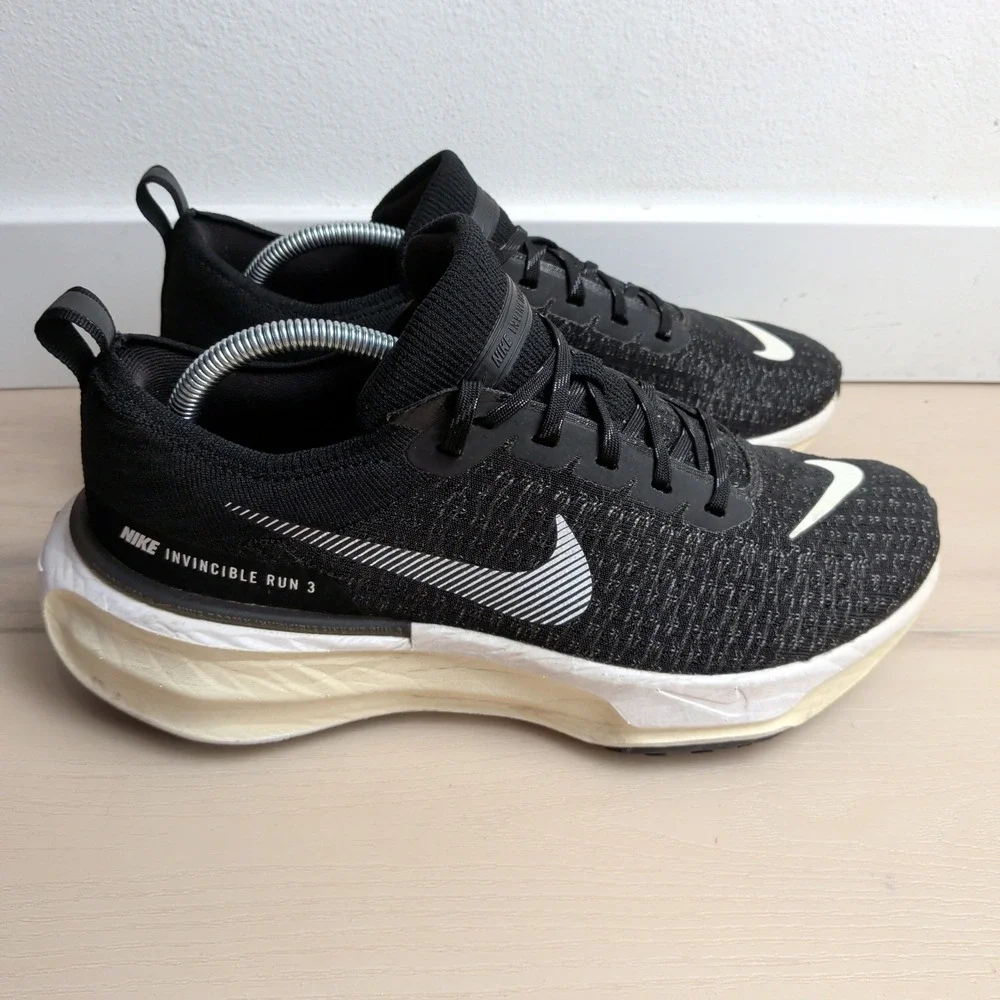 Nike Invincible Run 3 Mens 10.5 Black White ZoomX Running Shoes DR2615-001